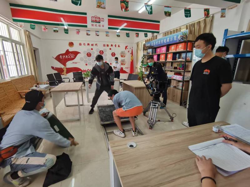 吉首市广告片拍摄公司：极简主义践行者，少即是多的视觉哲学